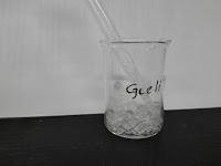 Olemme päässet laboratoriossa tekemään mm. geeliä